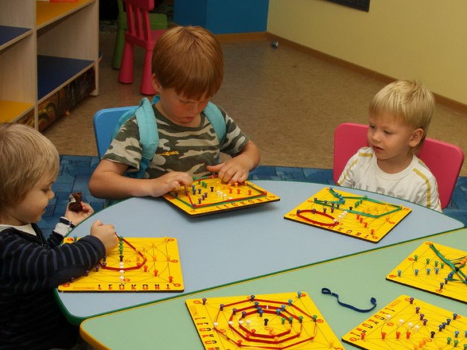 Vilka tävlingar ska hålla bland barn på 3 år