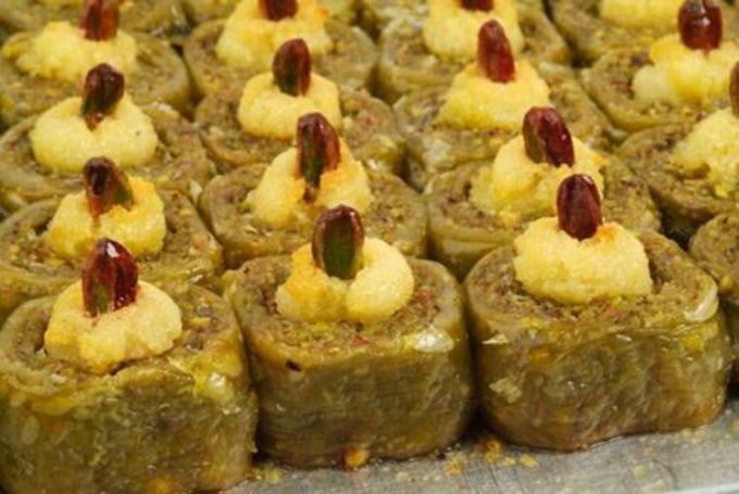 Hur man lagar honungsbaklava